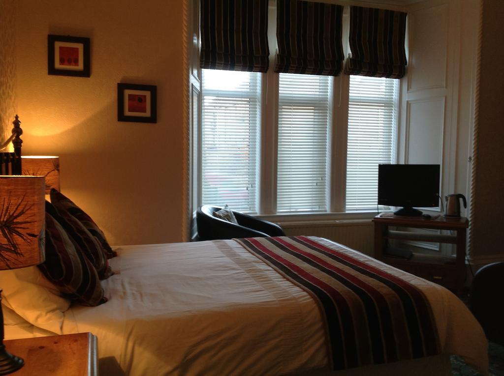 Moraydale Guest House เอลจิน ภายนอก รูปภาพ